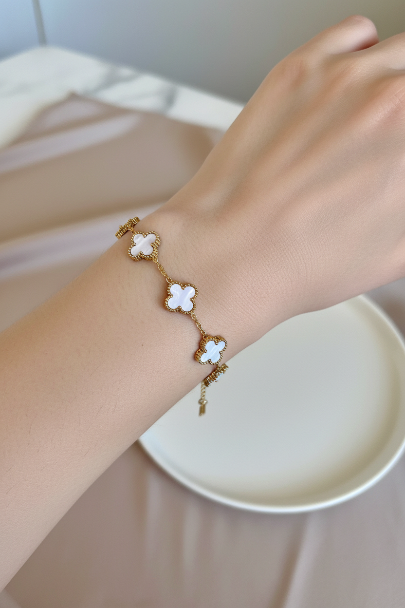 Kleeblatt Armband, weiß
