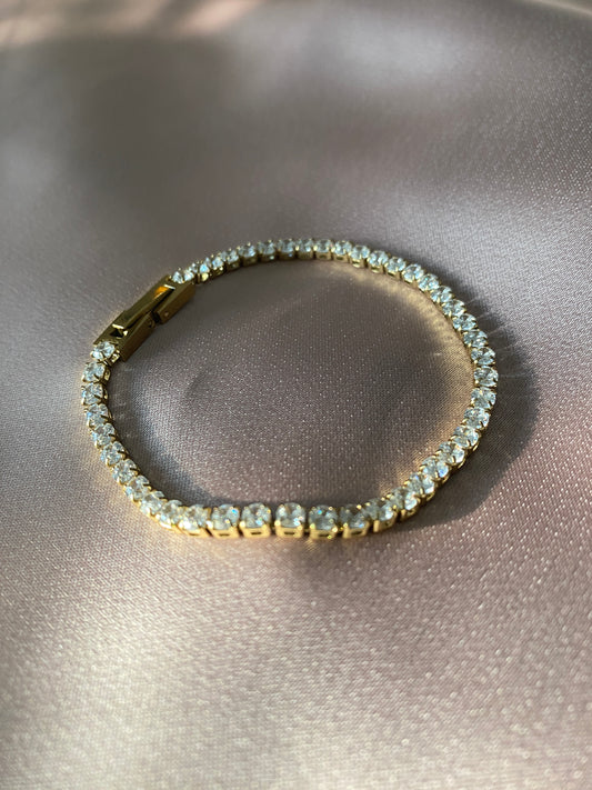 Funkelnde Zirkonia Tennisarmband, gold